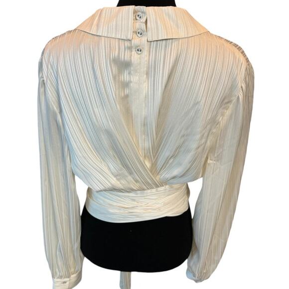 BCBGMAXAZRIA wrap blouse - Picture 3 of 9